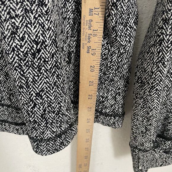 Lululemon Runderful Long Sleeve Cuffins Scattered Herringbone Women Size 8 Grey - Picture 8 of 10